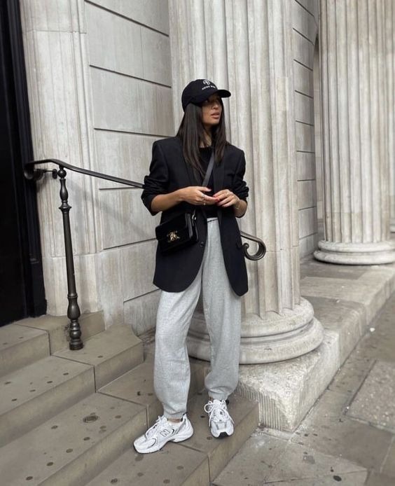 Fashion wear for women
